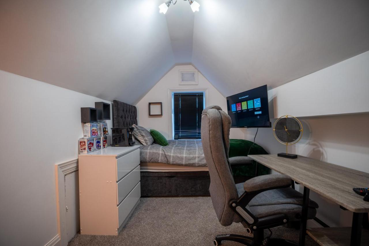 Cavendish Cat And Gaming House Διαμέρισμα Μπλάκπουλ Εξωτερικό φωτογραφία